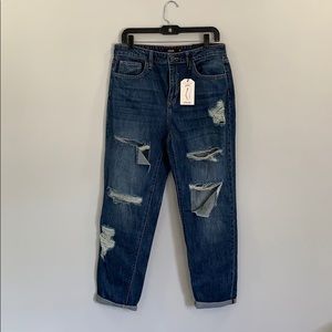 Cello ankle length distressed jeans NWT